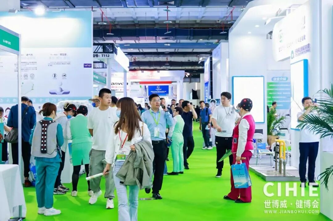 都说展会没用了,为什么同行每年还在砸十几万参展? 都说展会没用了,为什么同行每年还在砸十几万参展?